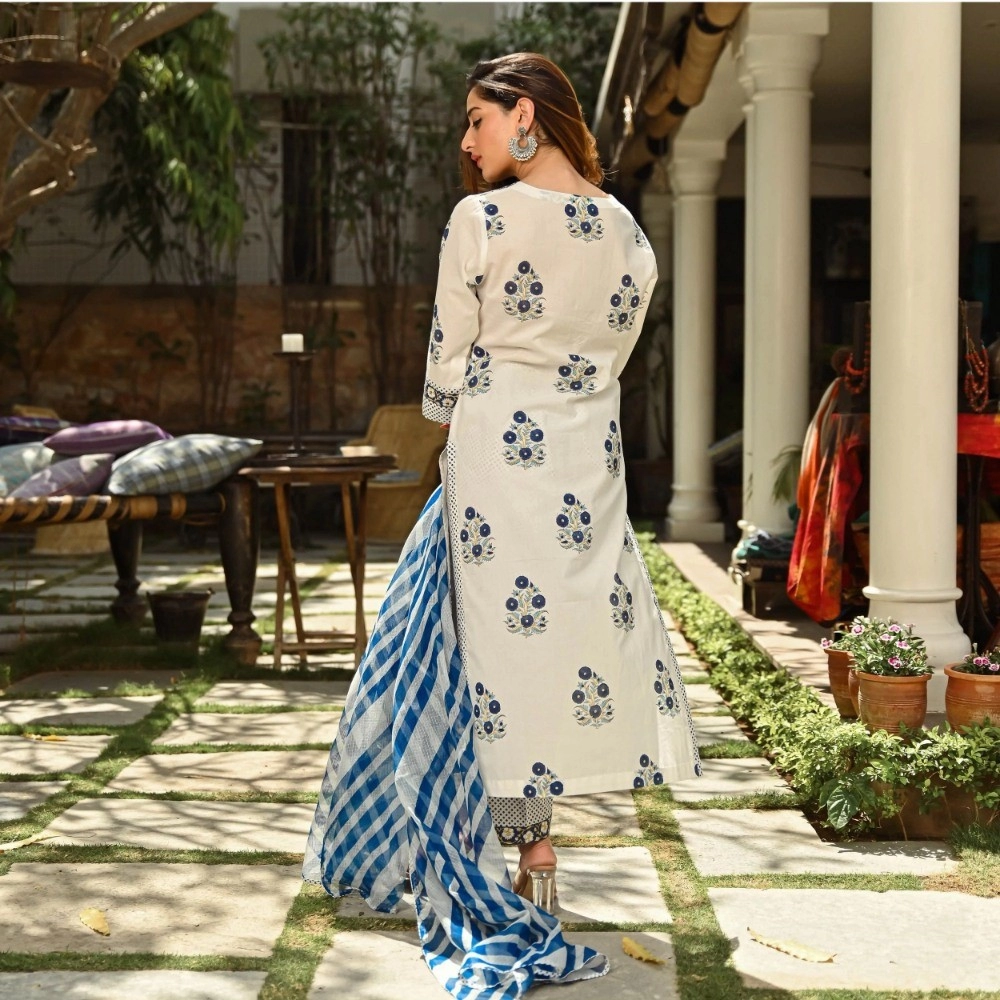 Generic Women's Casual 3/4th Sleeve Printed Cotton Kurti Set (White And Blue) - Image 8
