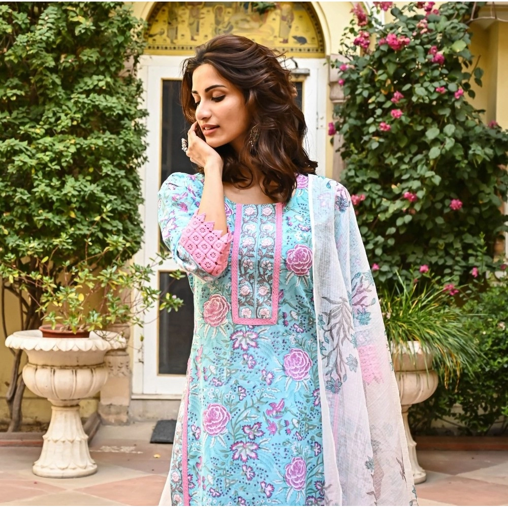 Generic Women's Casual 3/4th Sleeve Floral Print Cotton Kurti Set (Skyblue) - Image 3