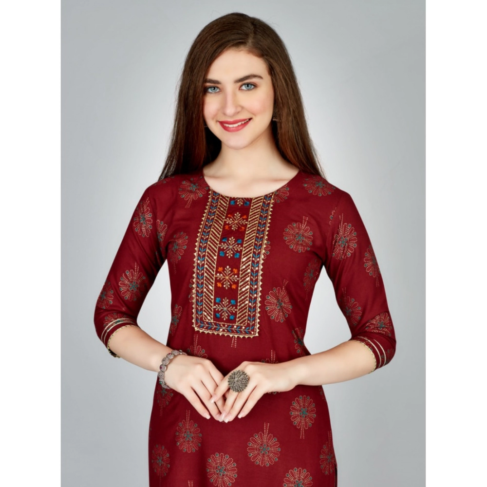 Generic Women's Casual 3-4 th Sleeve Embroidery Rayon Kurti Pant Set (Maroon) - Image 4